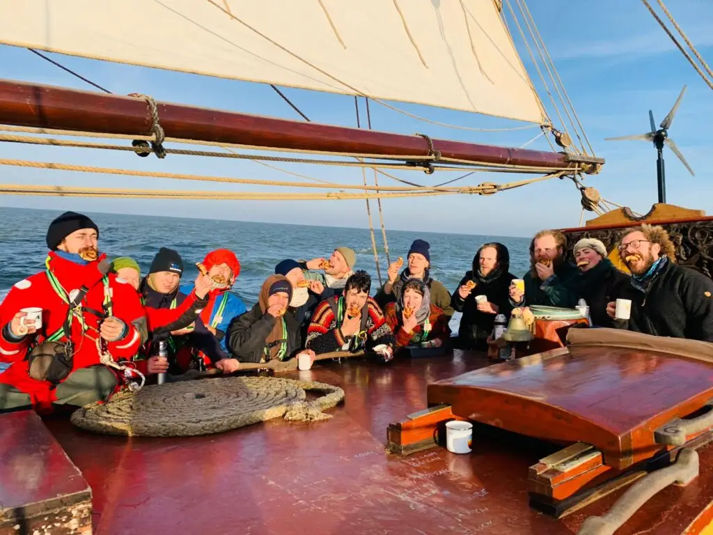 Highlights of an eventful first leg on Tres Hombres